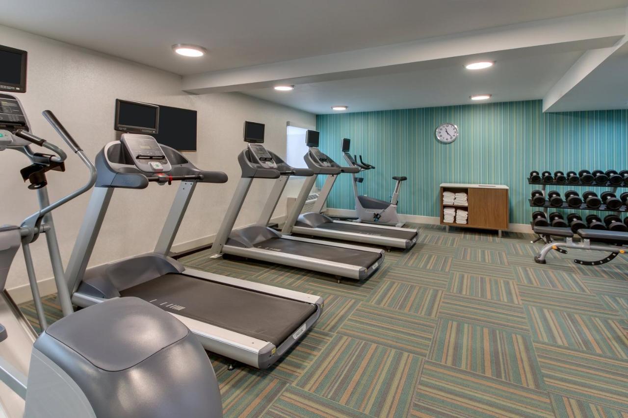 Holiday Inn Express Pittston - Scranton Airport By Ihg Eksteriør bilde