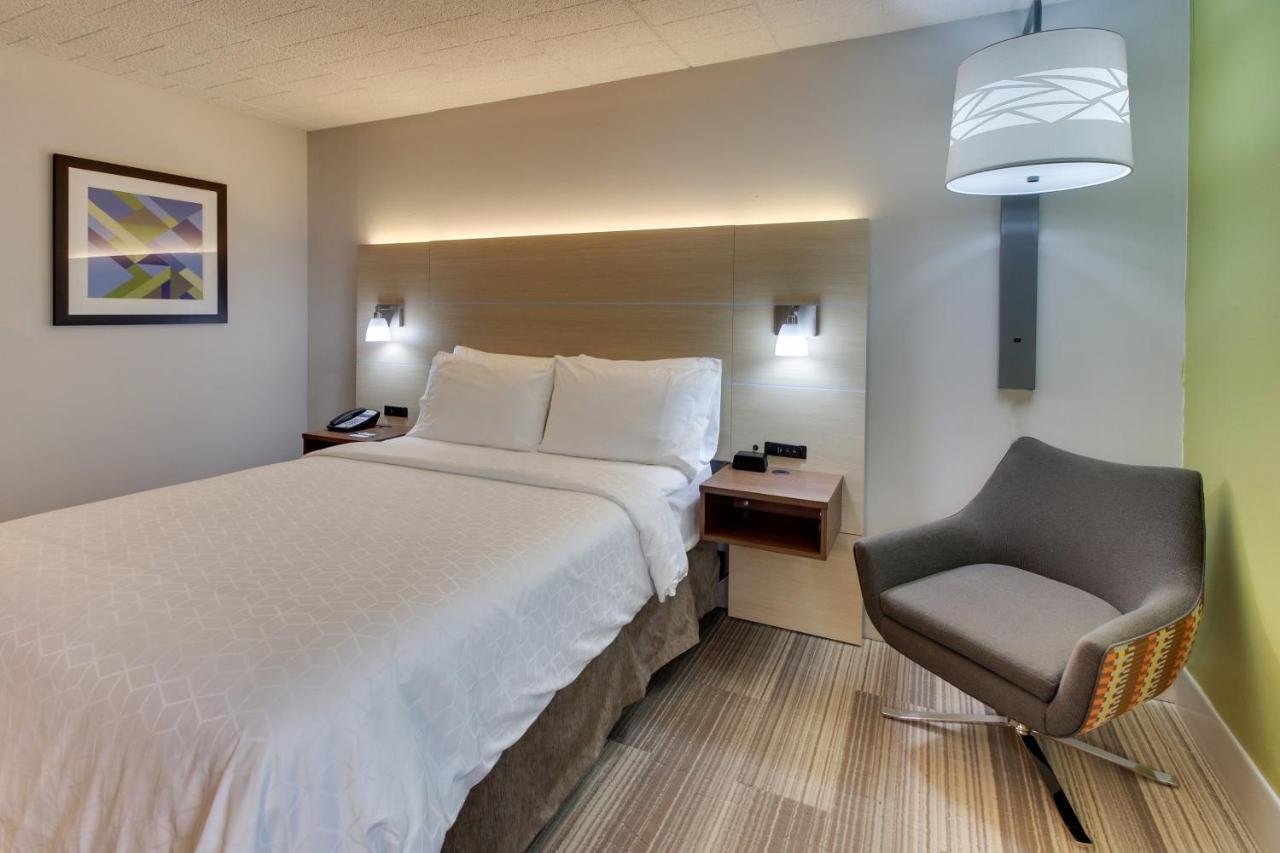 Holiday Inn Express Pittston - Scranton Airport By Ihg Eksteriør bilde
